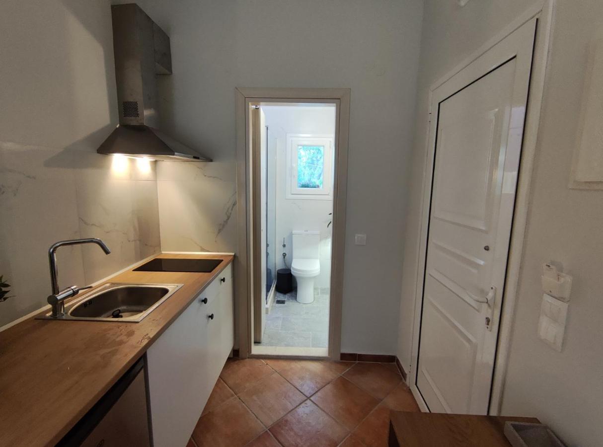 Coritos Apartments 2 Corfu 콘토칼리 외부 사진